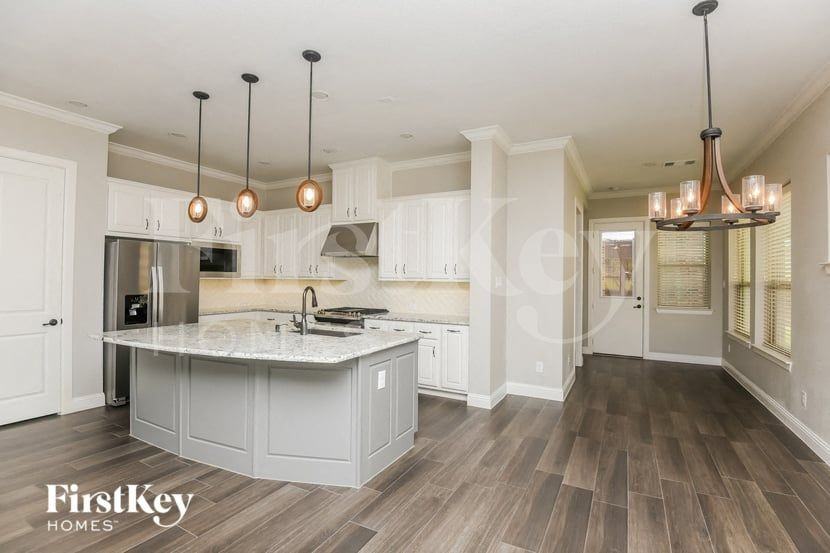 13725 Parkline Way - Photo 5 of 15