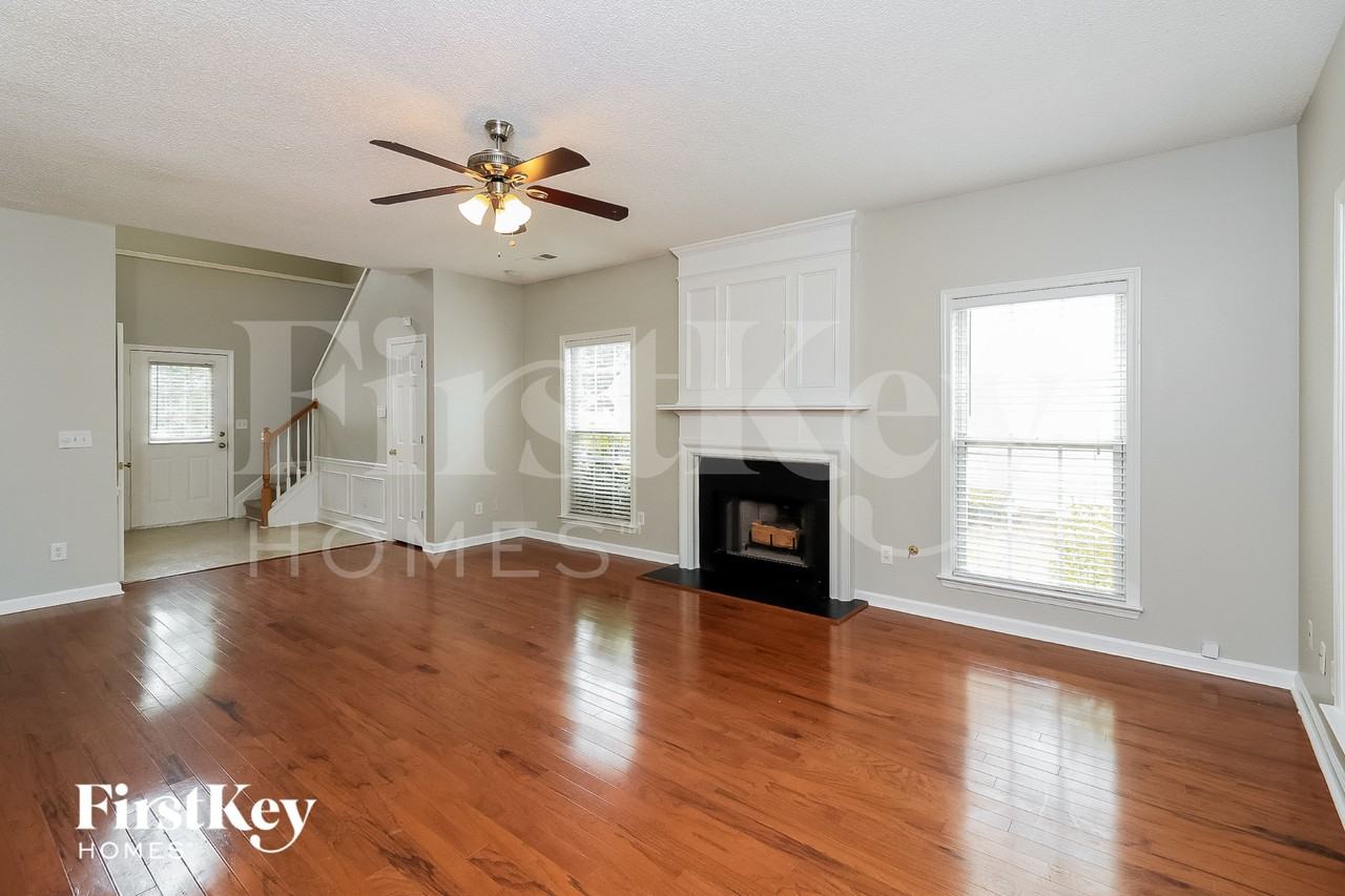 4143 Glenaire Way Northwest - Photo 3 of 15