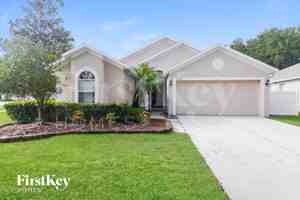 featured image of 18356 Cypress Bay Parkway