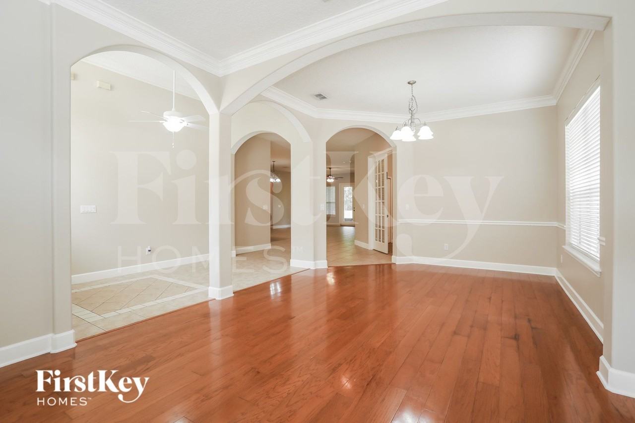 1656 Fairway Ridge Dr - Photo 6 of 19