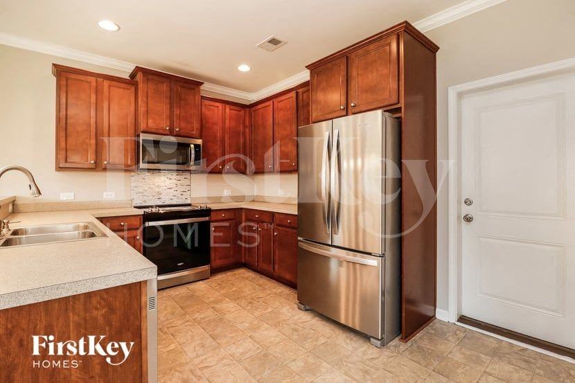 3851 Annapolis Way - Photo 7 of 15