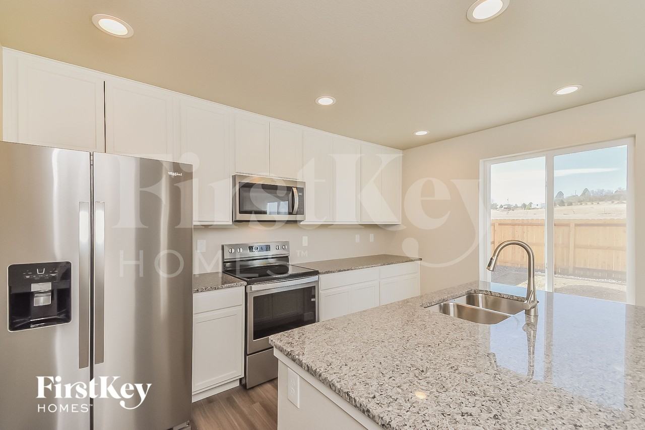 10471 Horton Dr - Photo 6 of 15