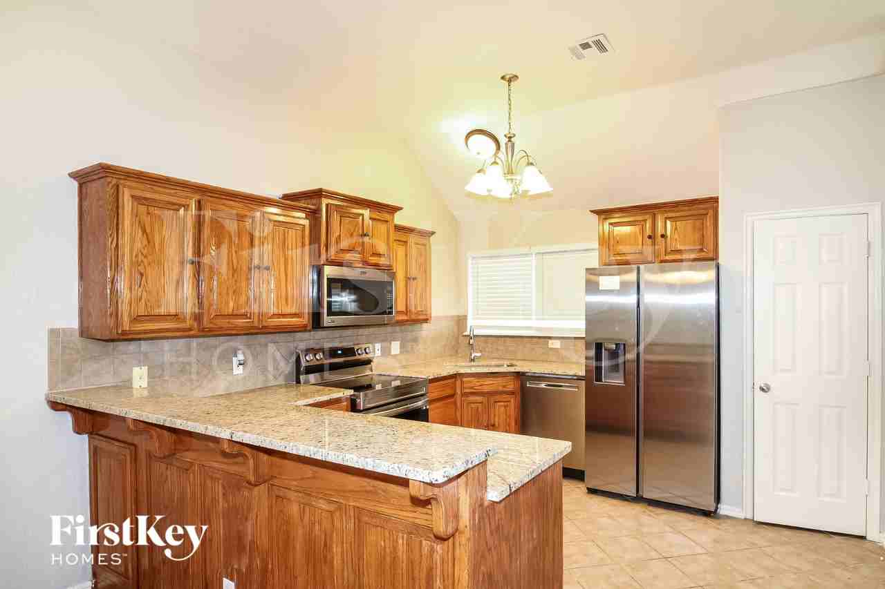 9400 S Country Club Dr - Photo 7 of 18