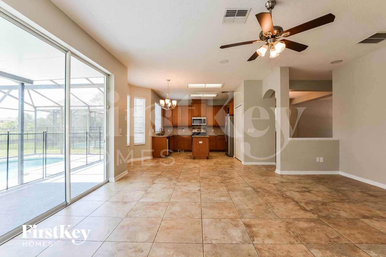 1536 Plantation Pointe Dr - Photo 4 of 16