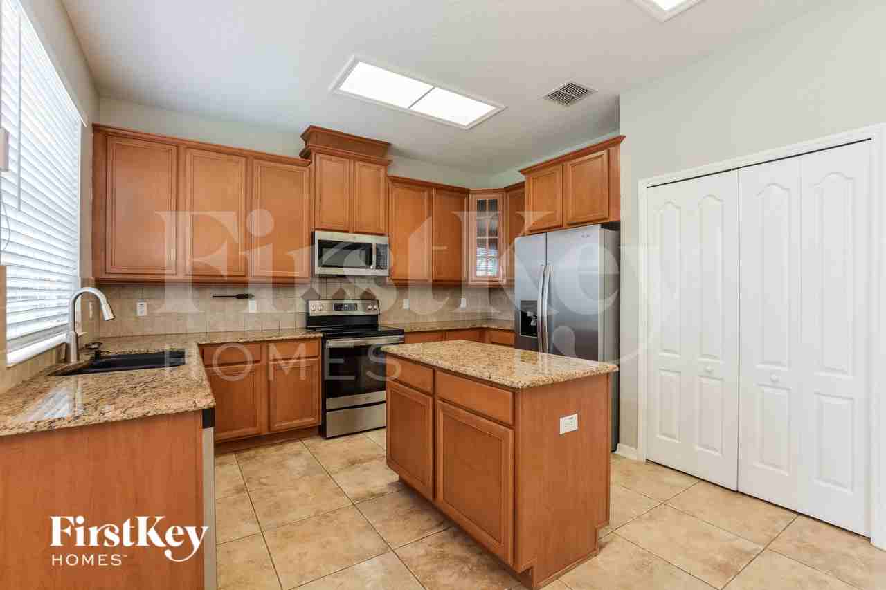 1536 Plantation Pointe Dr - Photo 5 of 16