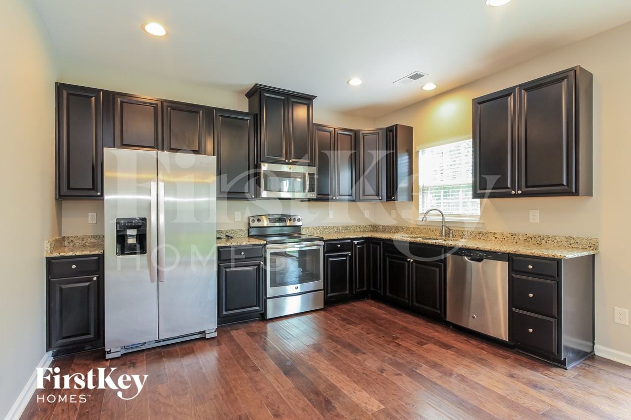 4906 Greenloch Ct - Photo 6 of 15