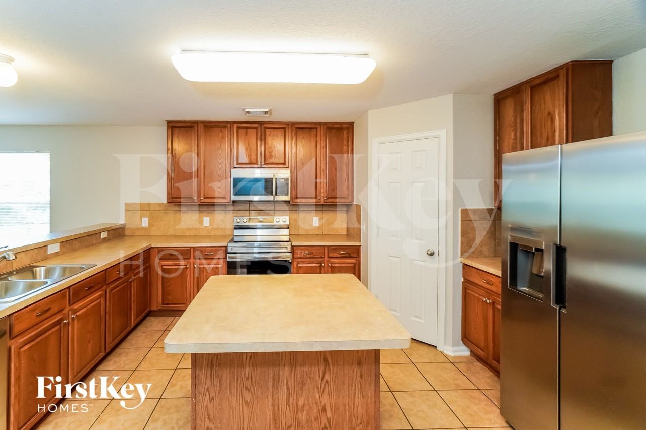 3838 Sausalito Fern - Photo 5 of 15