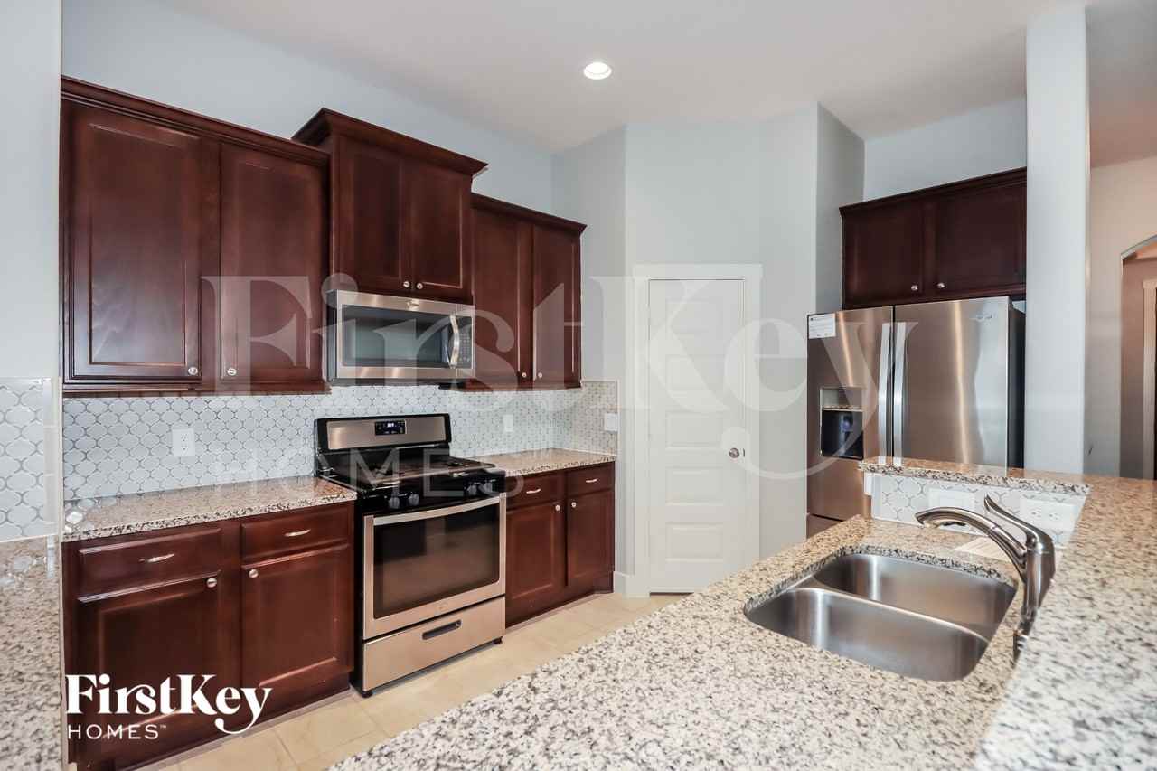 21607 Royal Troon Dr - Photo 6 of 15