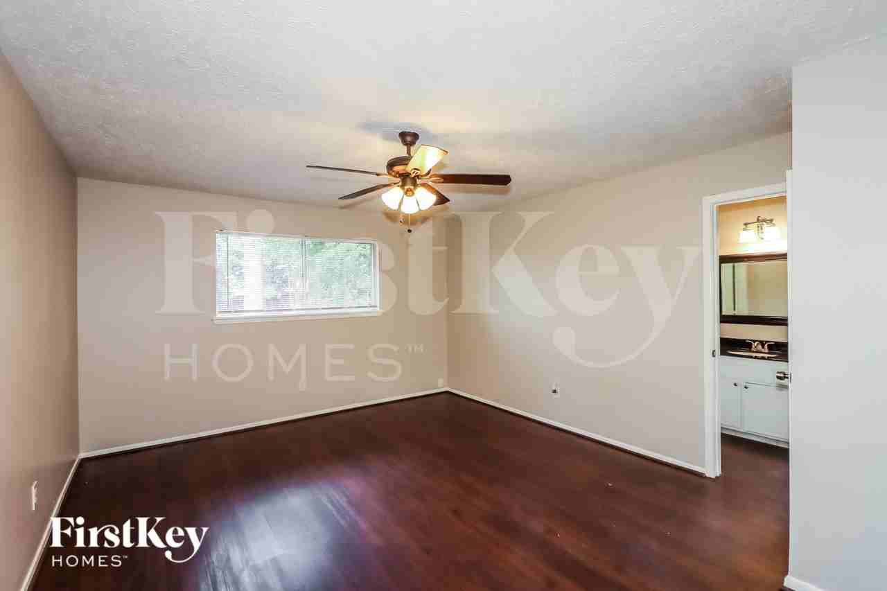 17538 Bonnie Sean Dr - Photo 7 of 15