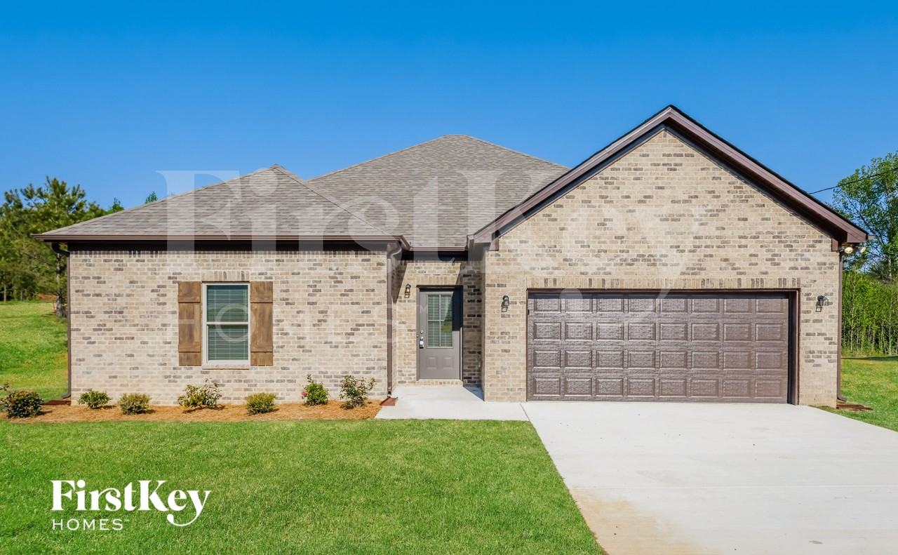 148 Lakewood Ln - Photo 2 of 15