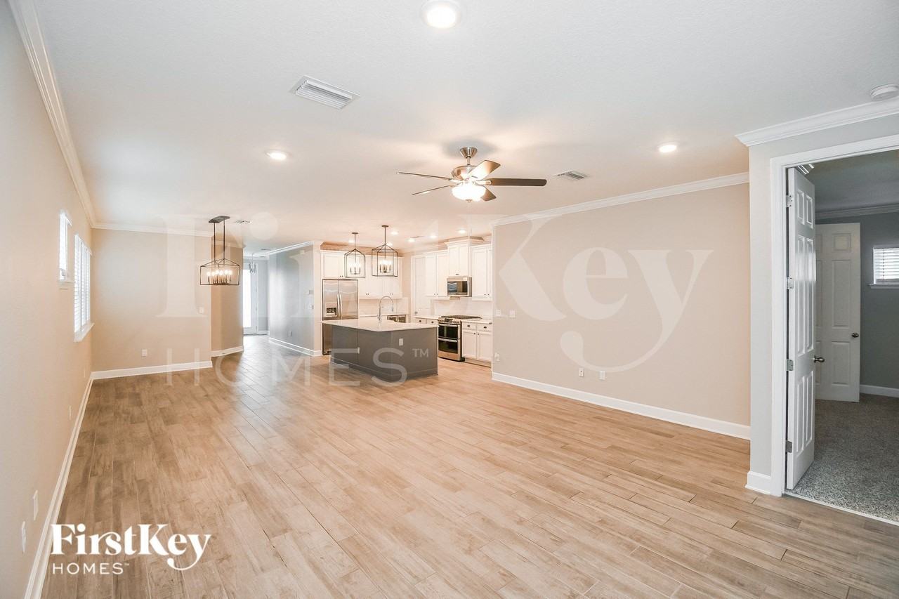 38 Dalton Cir - Photo 3 of 15