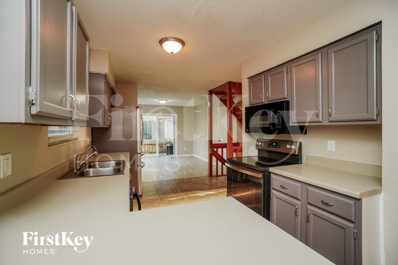 3025 Casper Ave - Photo 6 of 15