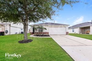 featured image of 19207 Desert Moon Drive