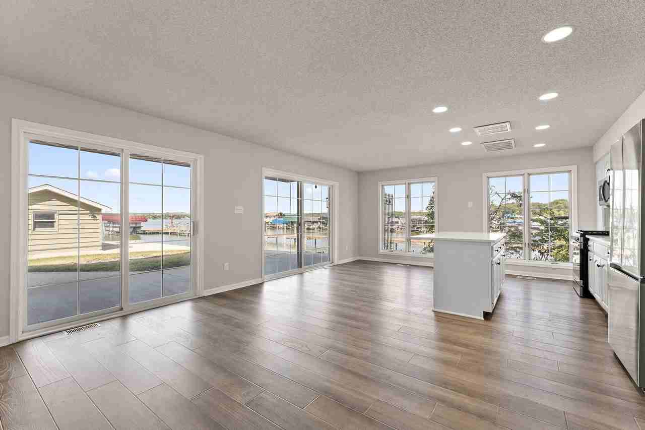 13336 Fulton St Unit A #A - Photo 5 of 17