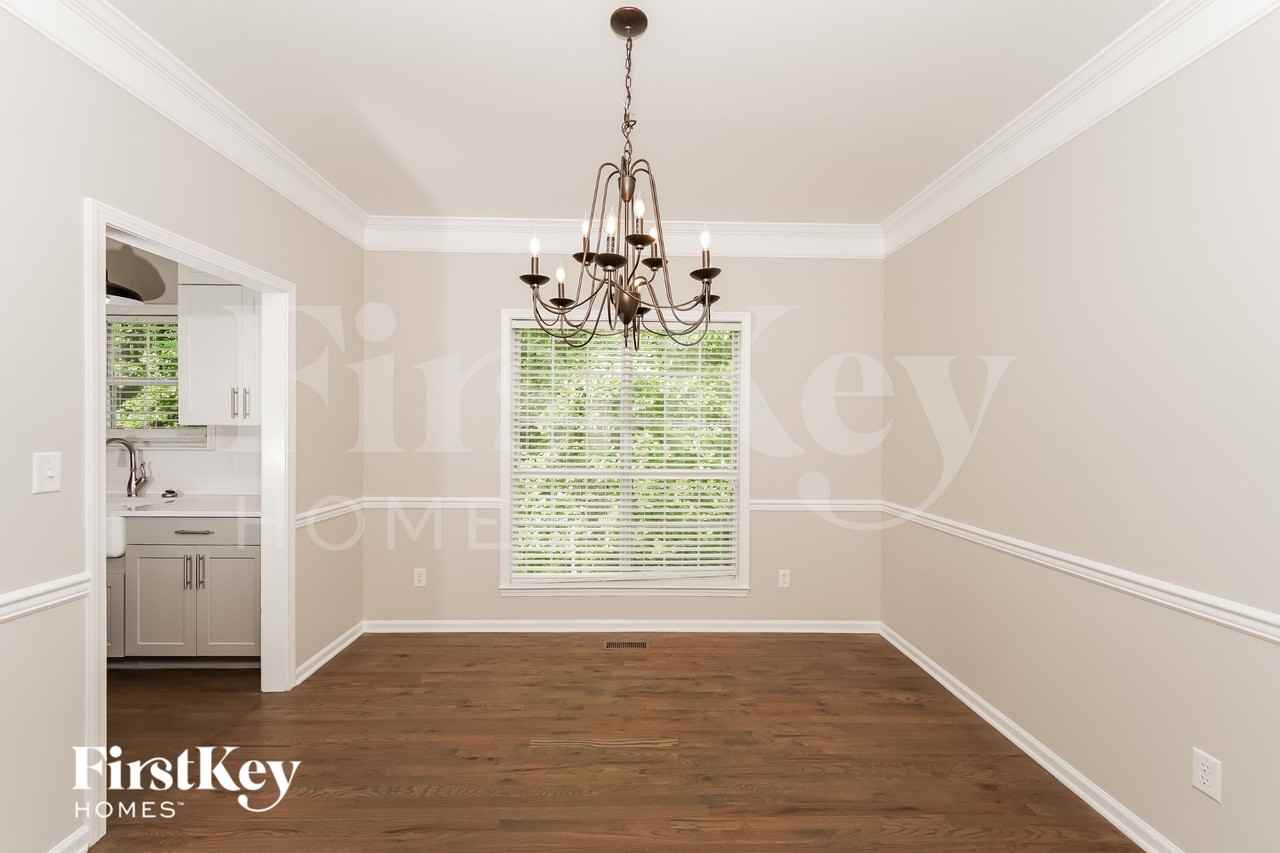 3030 Weatherford Dr - Photo 4 of 15