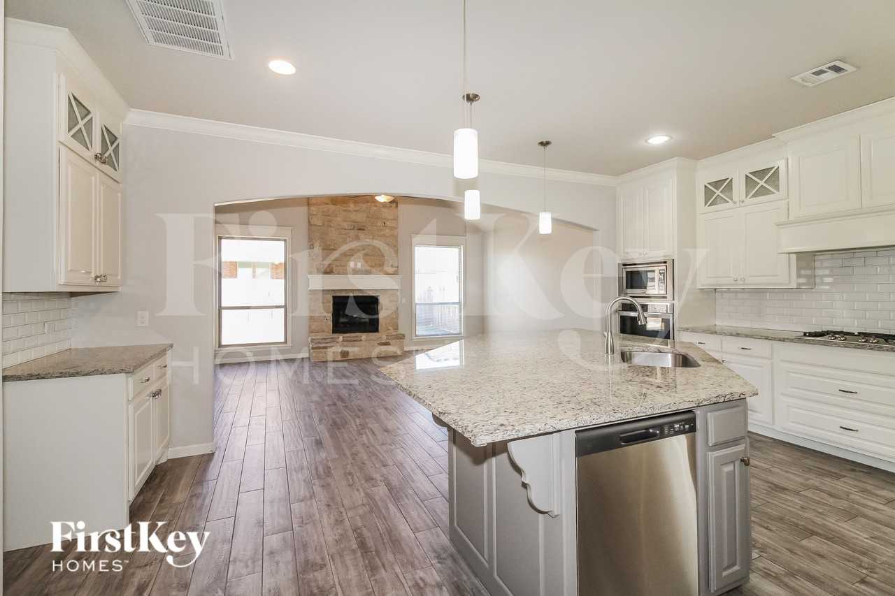 18808 Havenbrook Rd - Photo 5 of 16