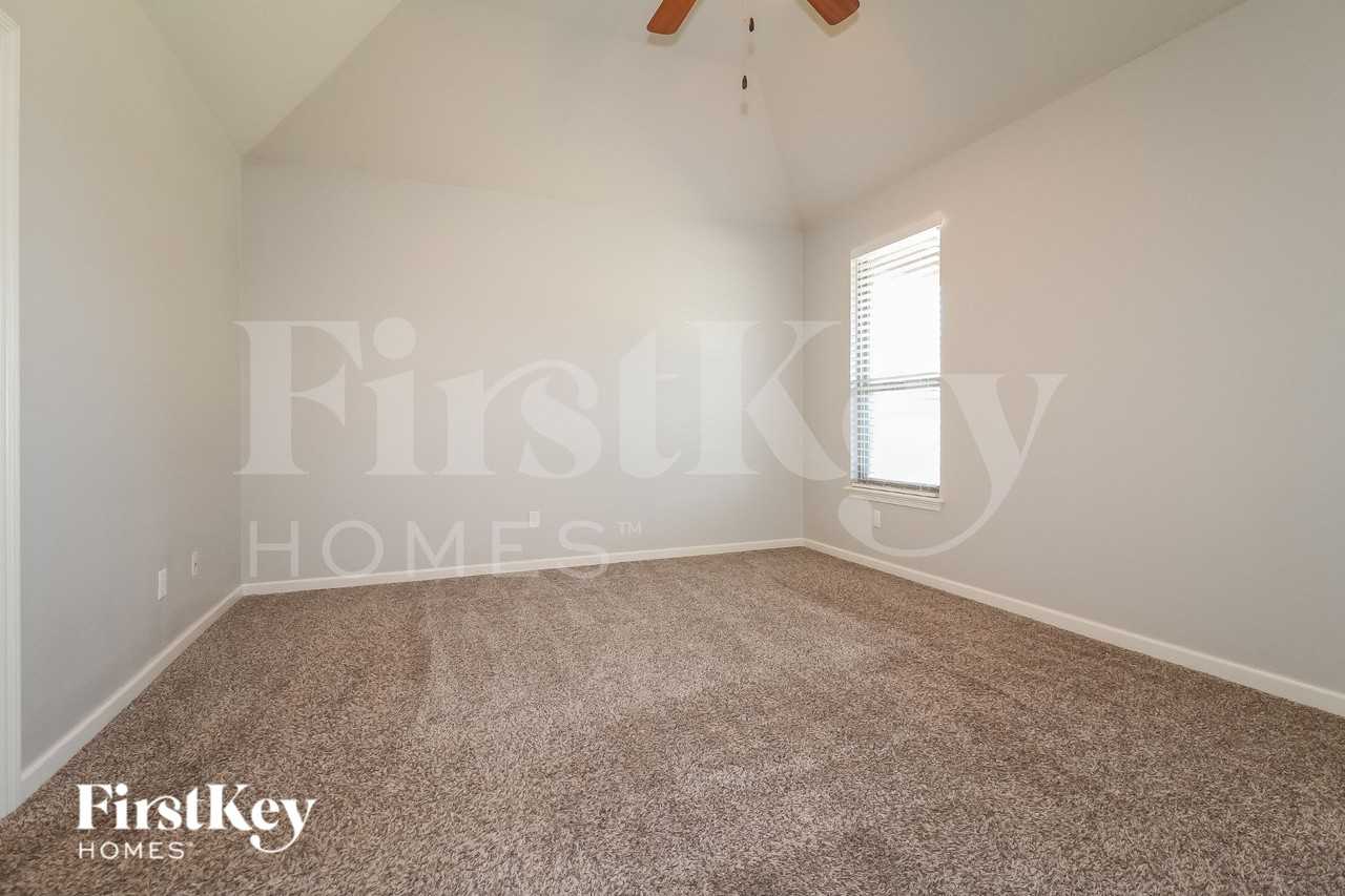 18808 Havenbrook Rd - Photo 7 of 16