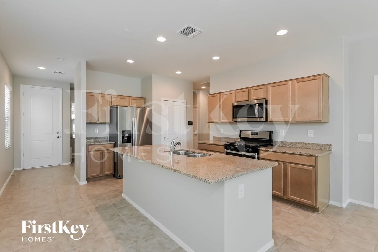 6782 E Via Rancho Rosario - Photo 4 of 15