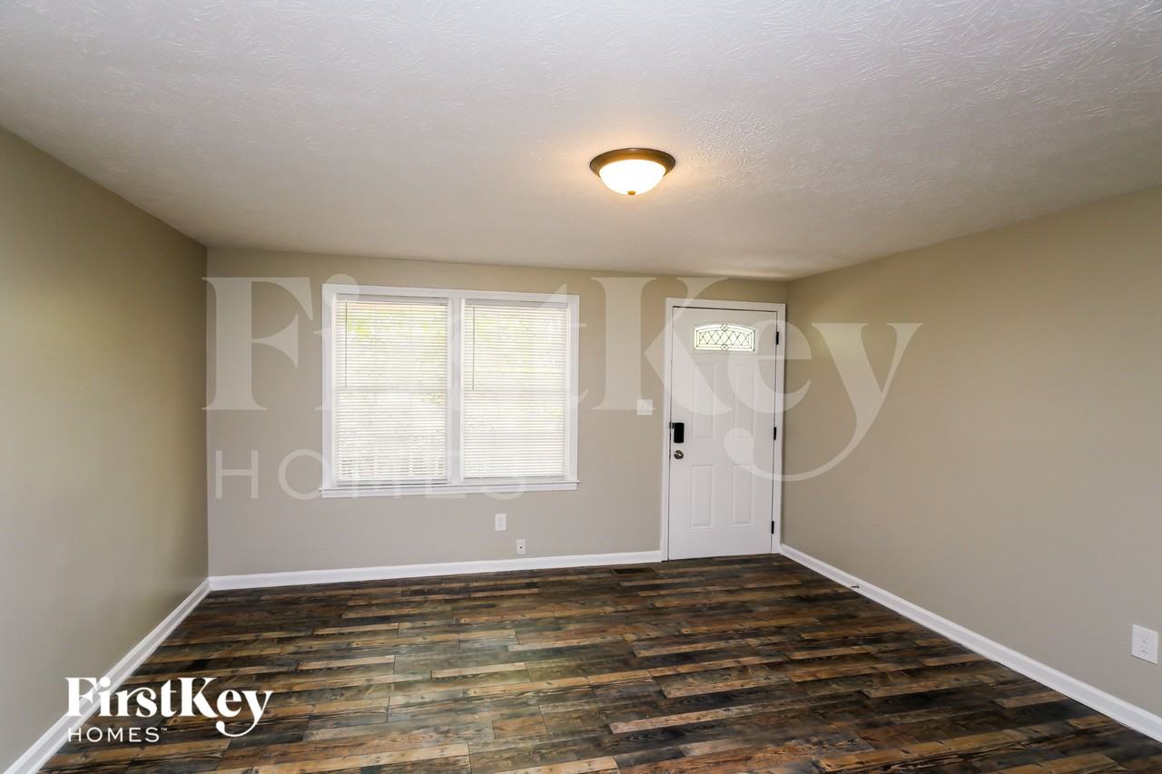 3548 Birchwood Dr - Photo 3 of 15