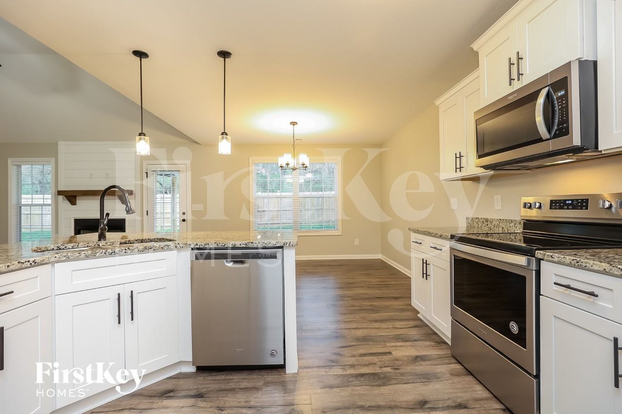 500 Woodtrace Dr - Photo 6 of 15