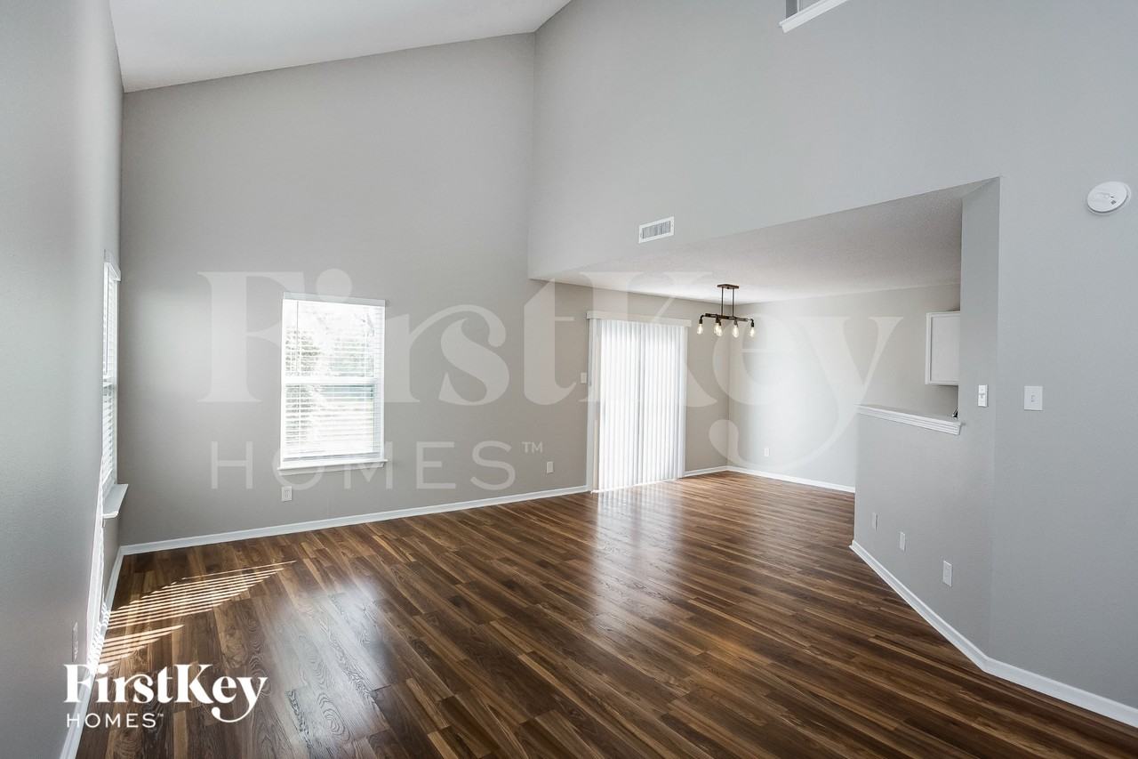 2235 Collins Way - Photo 3 of 15