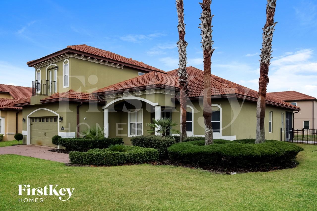 10139 Yonaomi Circle - Photo 2 of 15