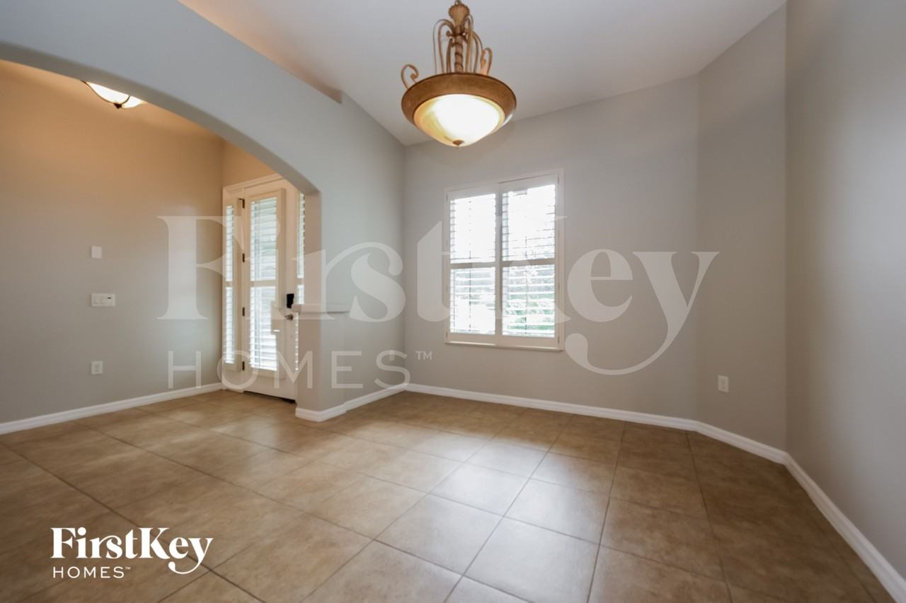 10139 Yonaomi Circle - Photo 5 of 15