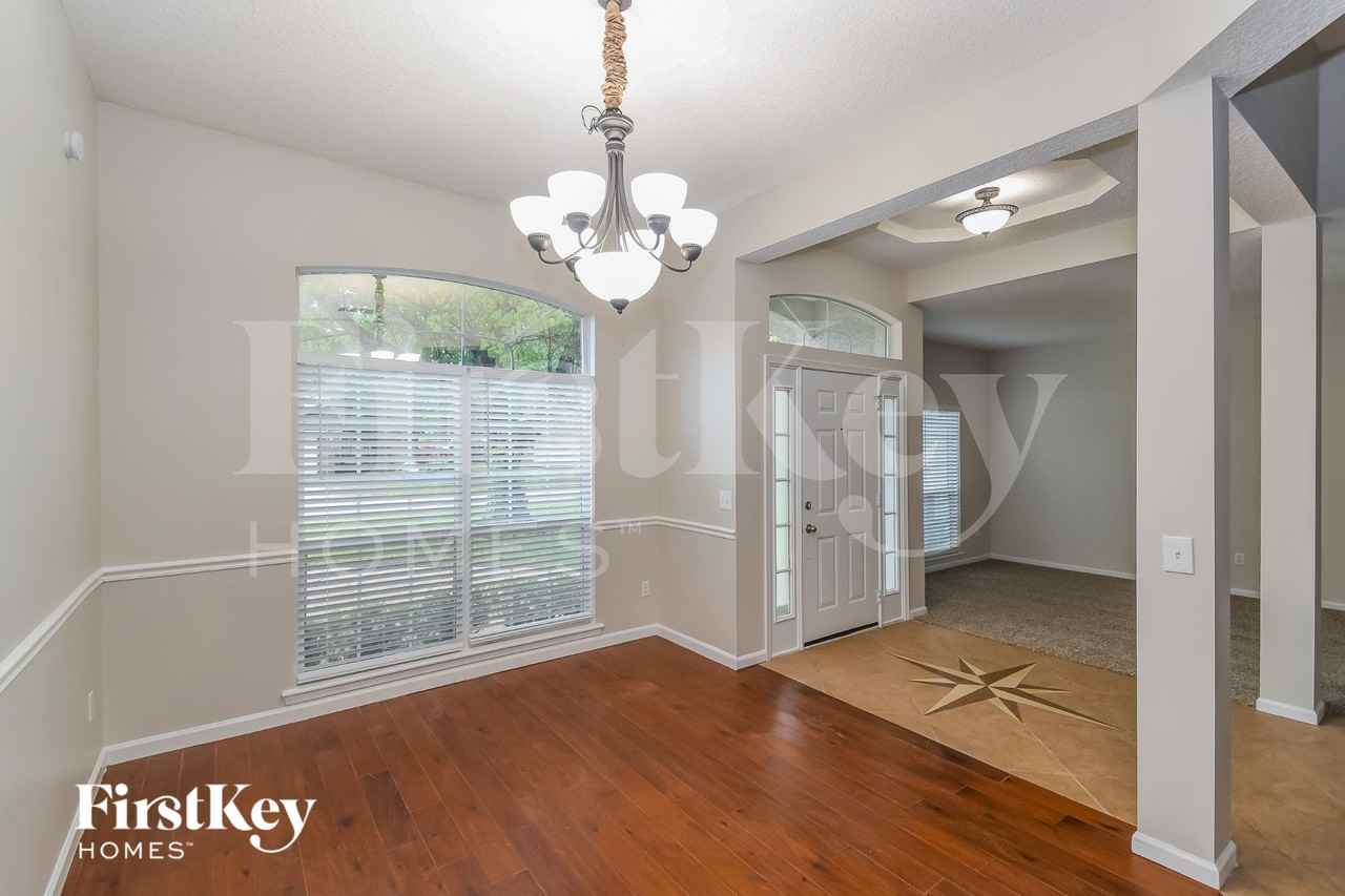 1566 Walnut Creek Drive - Photo 6 of 18