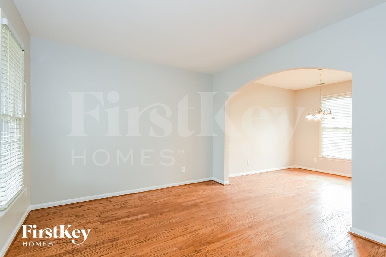 506 Millside Trl - Photo 3 of 15