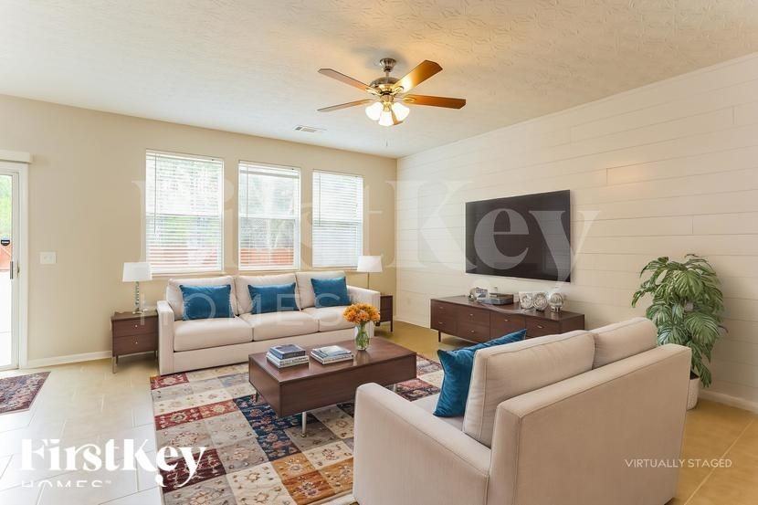 96 Parkmont Lane - Photo 4 of 18