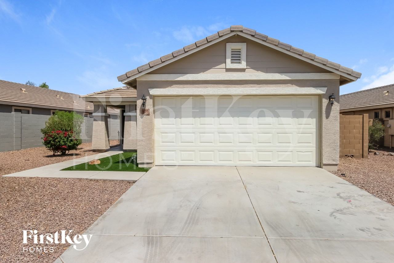 1976 West Prospector Way