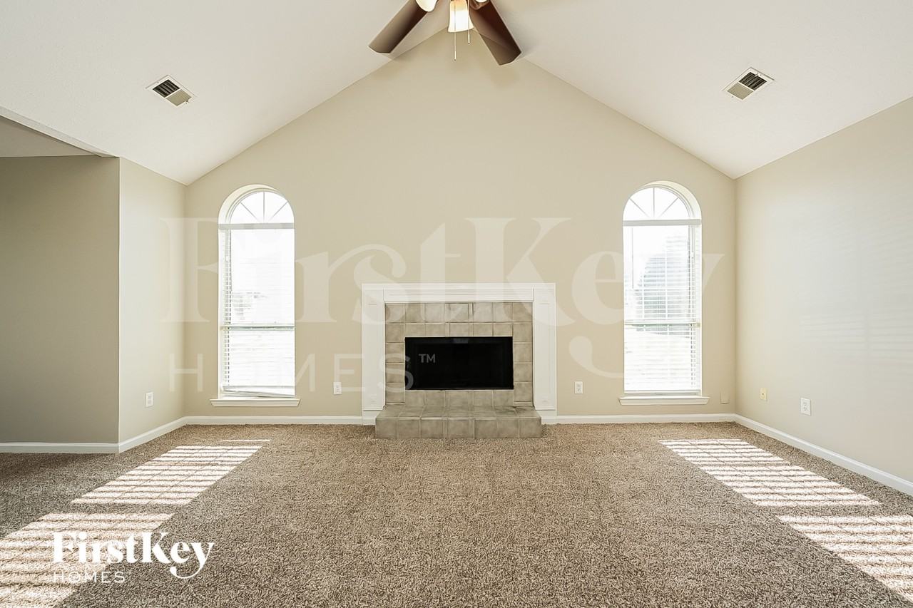 4049 Fieldway Rd - Photo 2 of 13