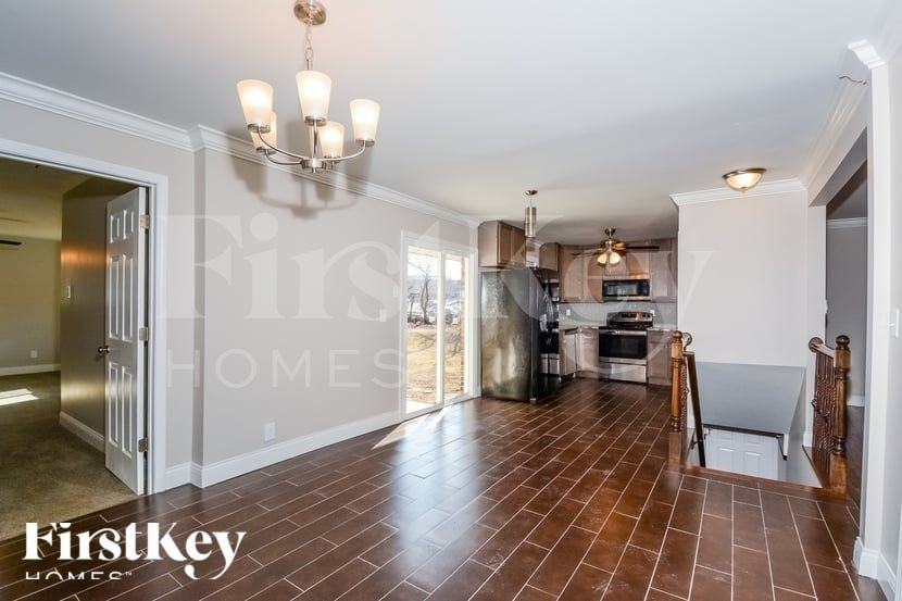 11024 Acton Drive Drive - Photo 5 of 15