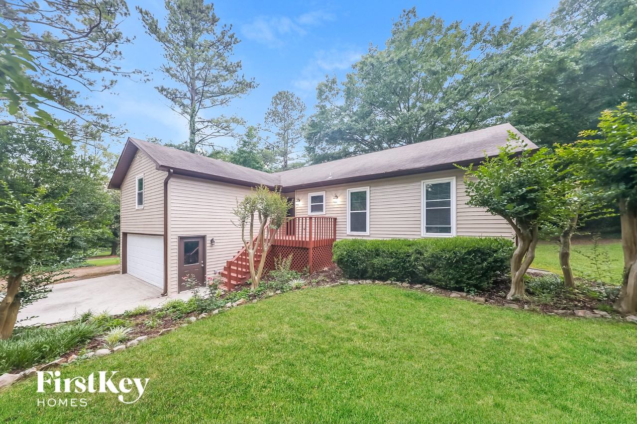 314 Farley Dr - Photo 2 of 15