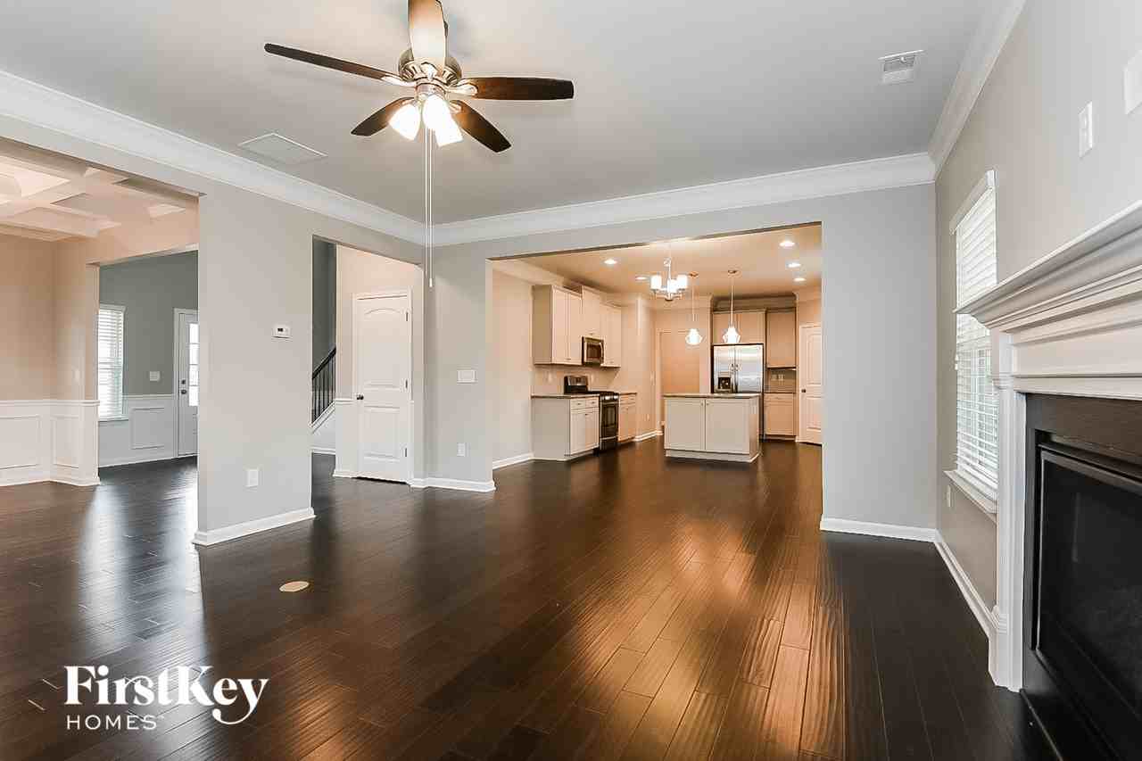 118 Cherokee Reserve Cir - Photo 3 of 15