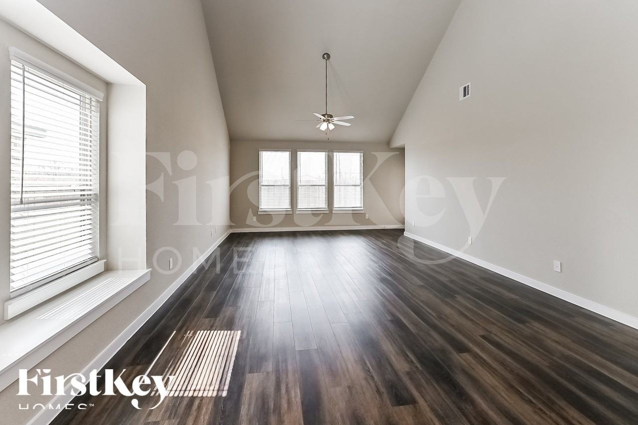 12319 Summerbrook Drive - Photo 2 of 15