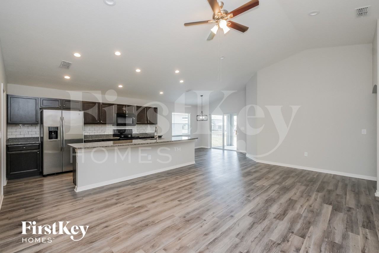 5336 White Egret Ln - Photo 2 of 15