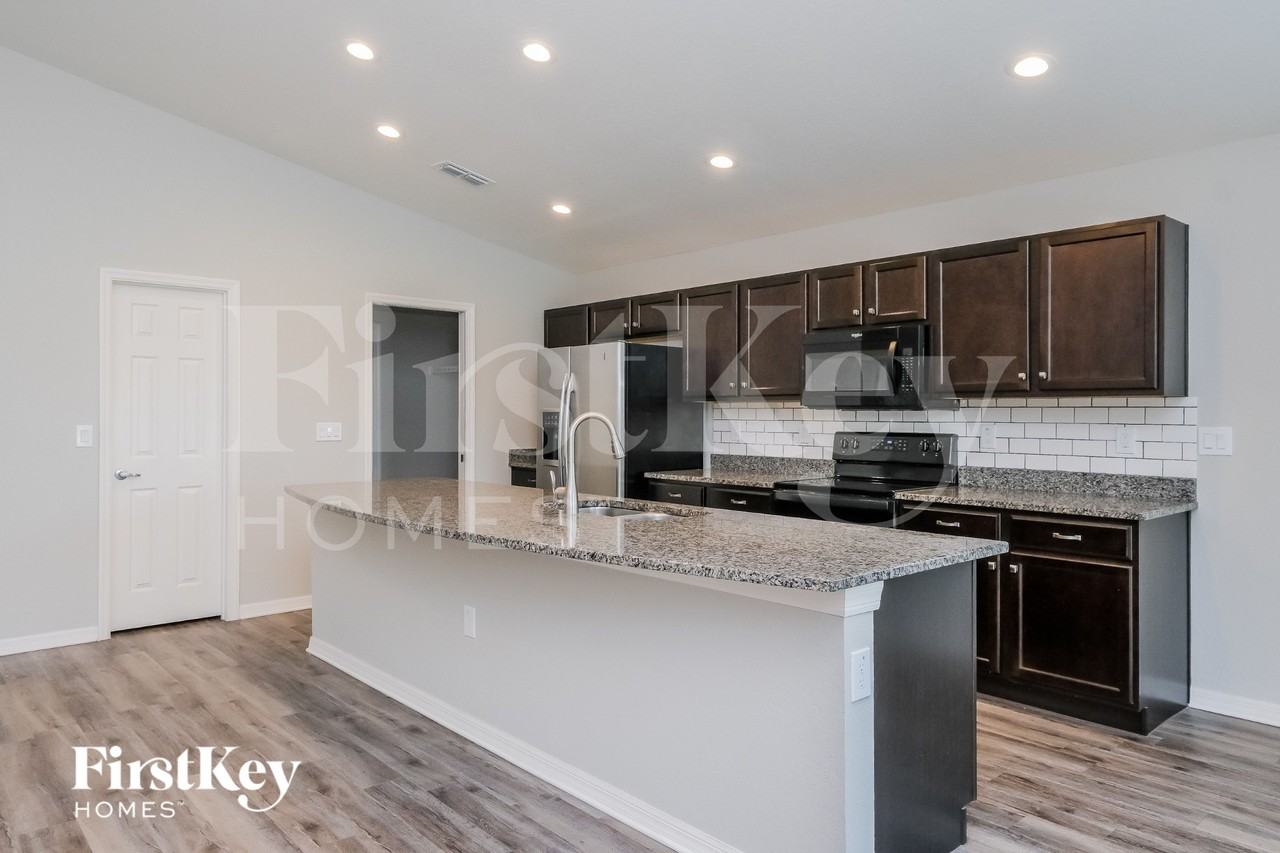 5336 White Egret Ln - Photo 6 of 15