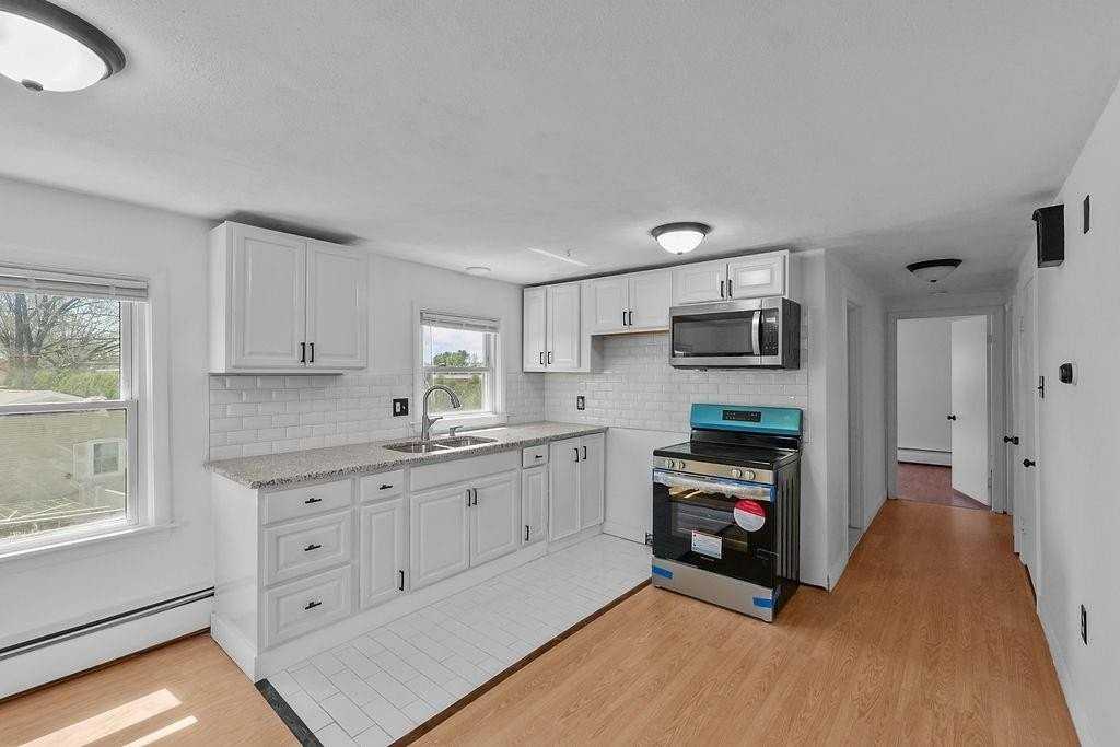 231 Hyde Street #2 - Photo 6 of 16