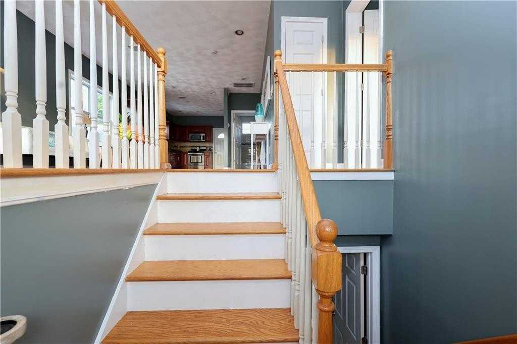 33 Mcmillen Street - Photo 2 of 30