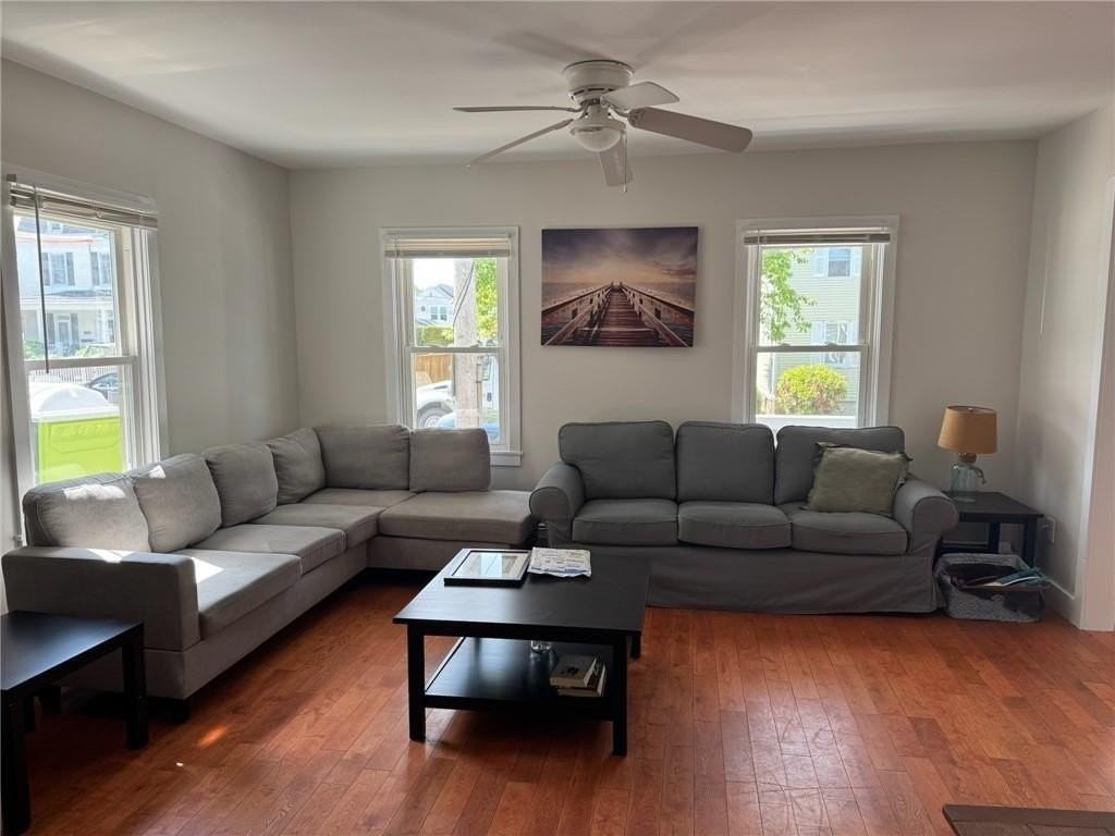 20 Narragansett Ave - Photo 7 of 31