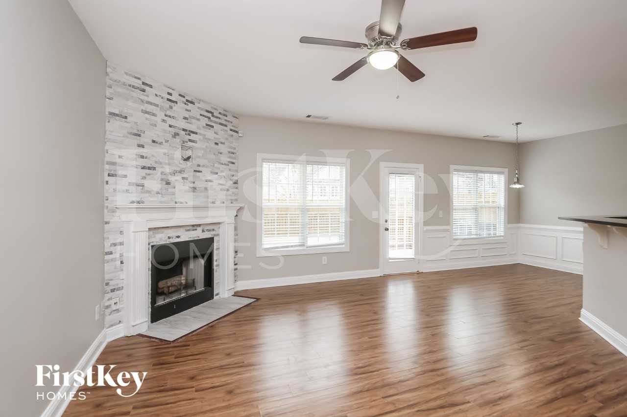 6031 Apple Grove Rd - Photo 2 of 15