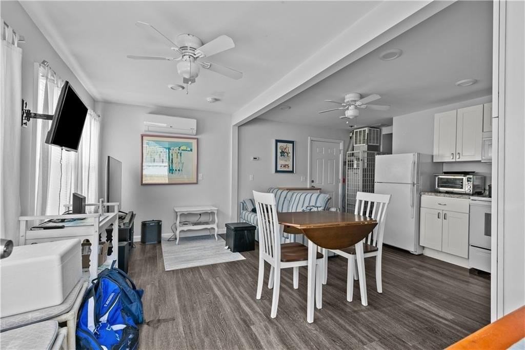 30 Warren Avenue #A - Photo 2 of 15