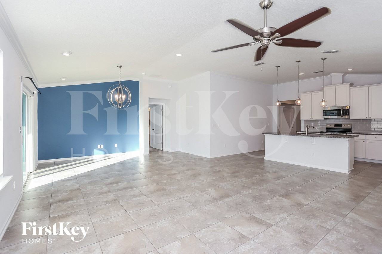 15646 Chir Pine Drive - Photo 3 of 15
