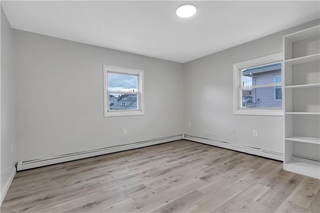 107 Roosevelt Street - Photo 7 of 26