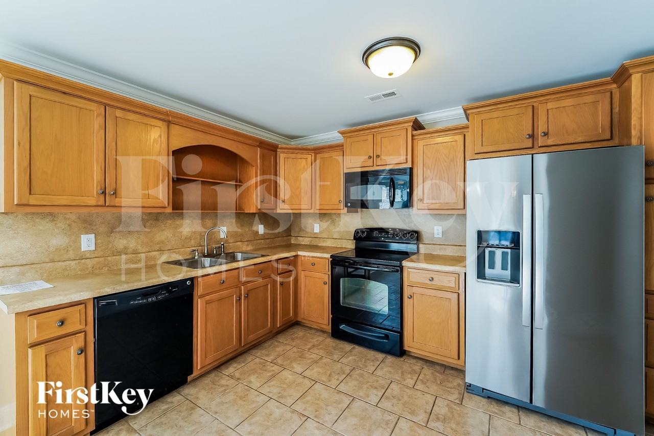 170 Horton Dr - Photo 5 of 15