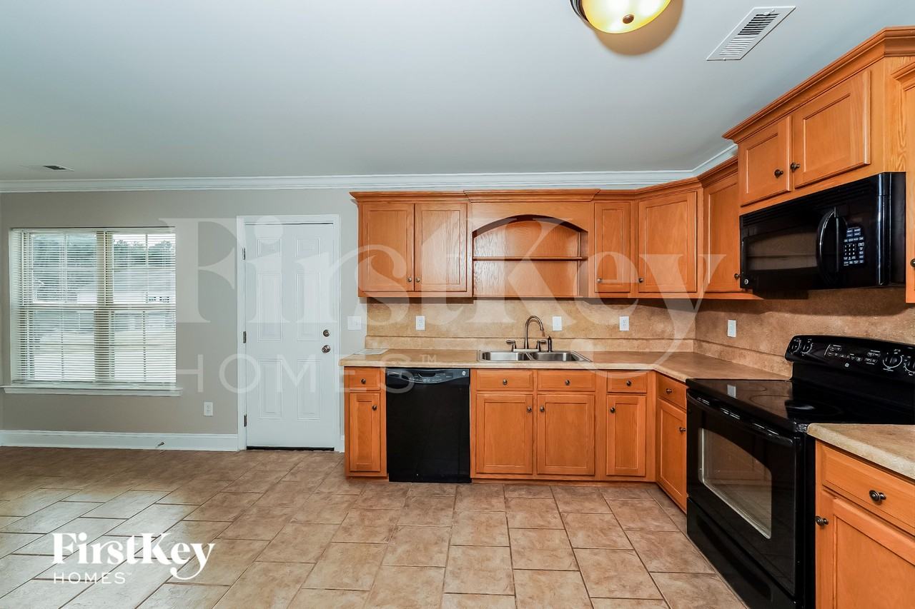 170 Horton Dr - Photo 6 of 15