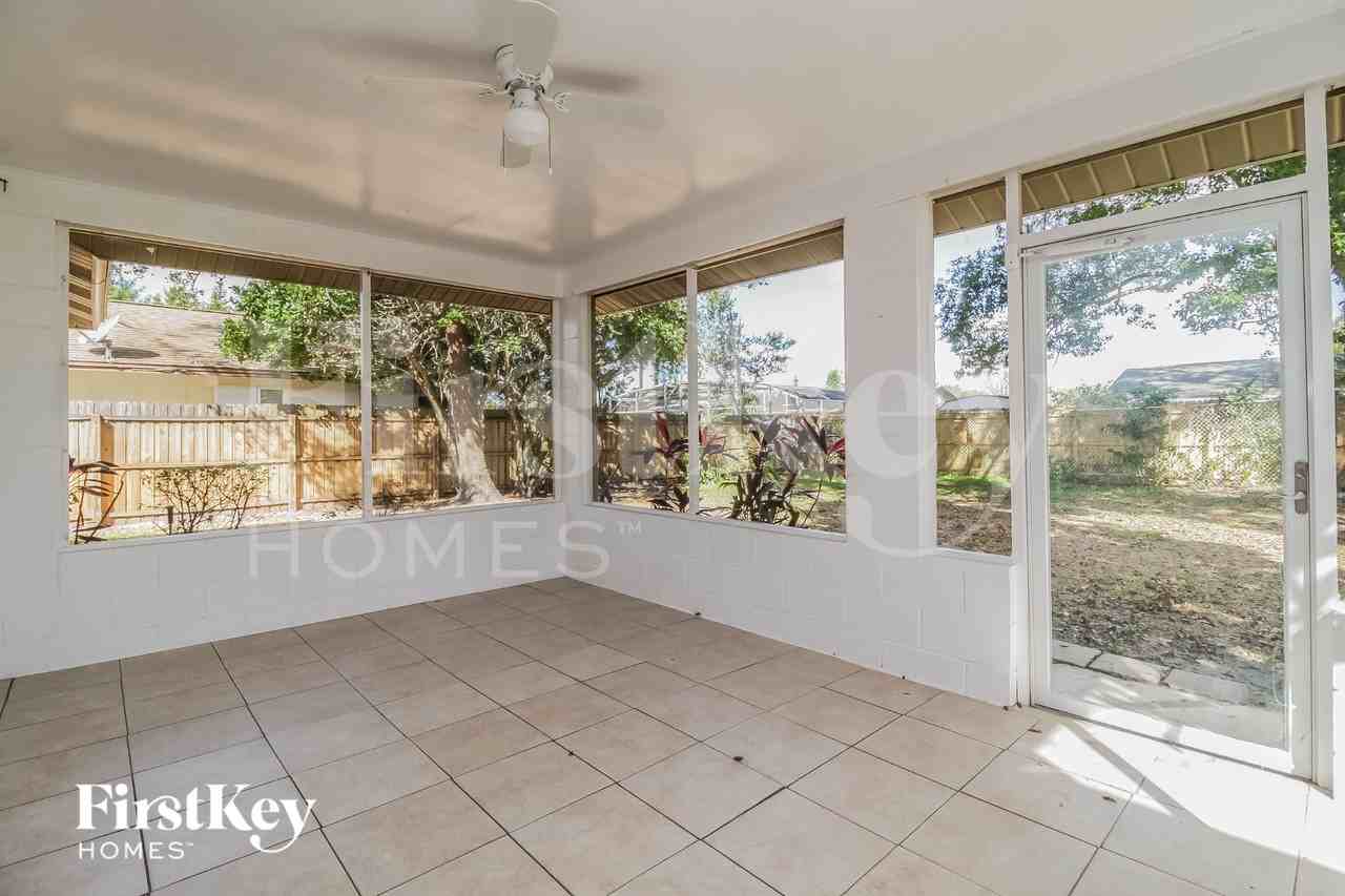 118 Ruby Red Ln - Photo 7 of 15