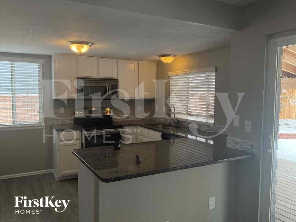 6243 Xavier St - Photo 2 of 21