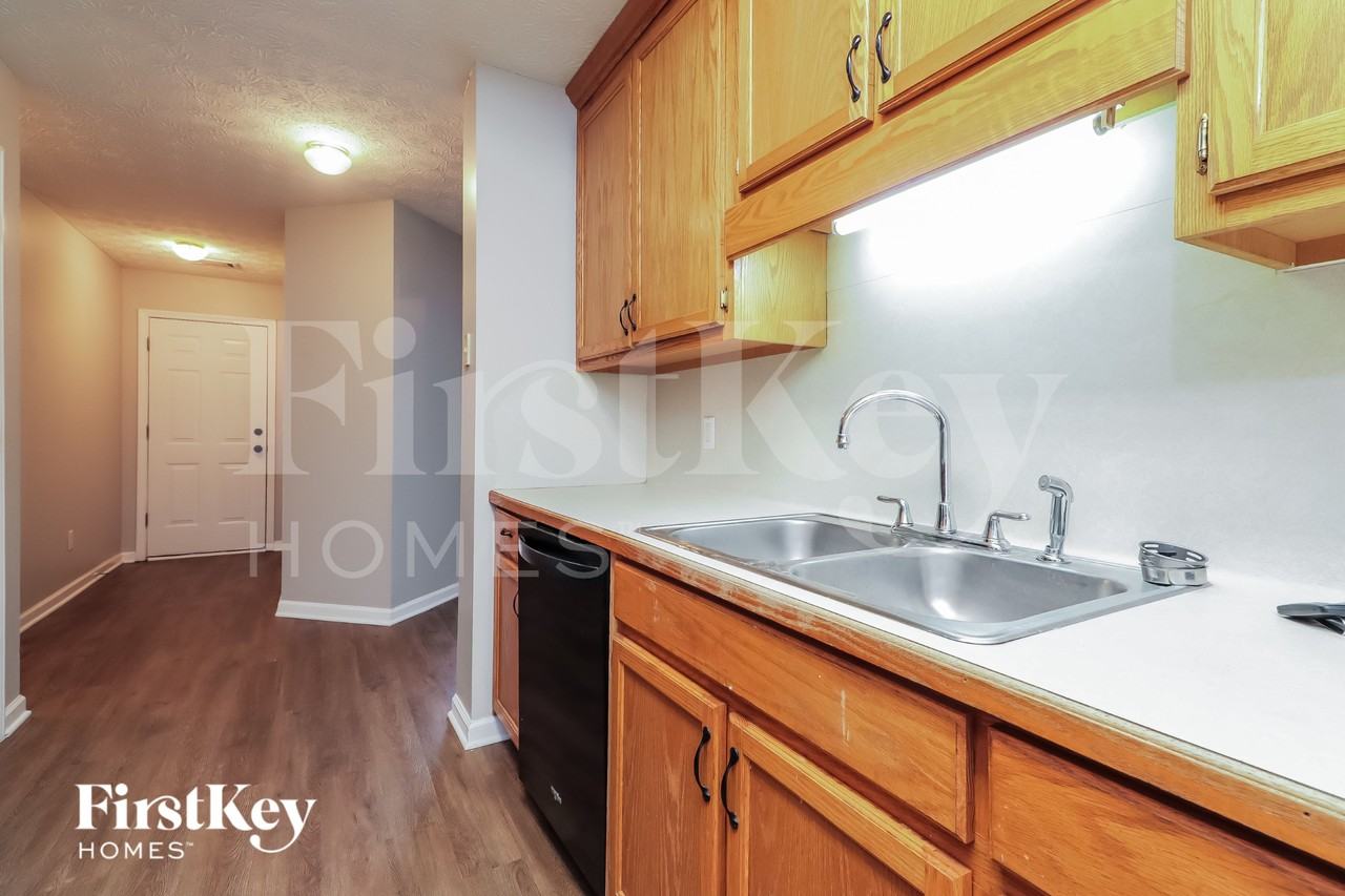 85 Vinnys Way - Photo 7 of 15